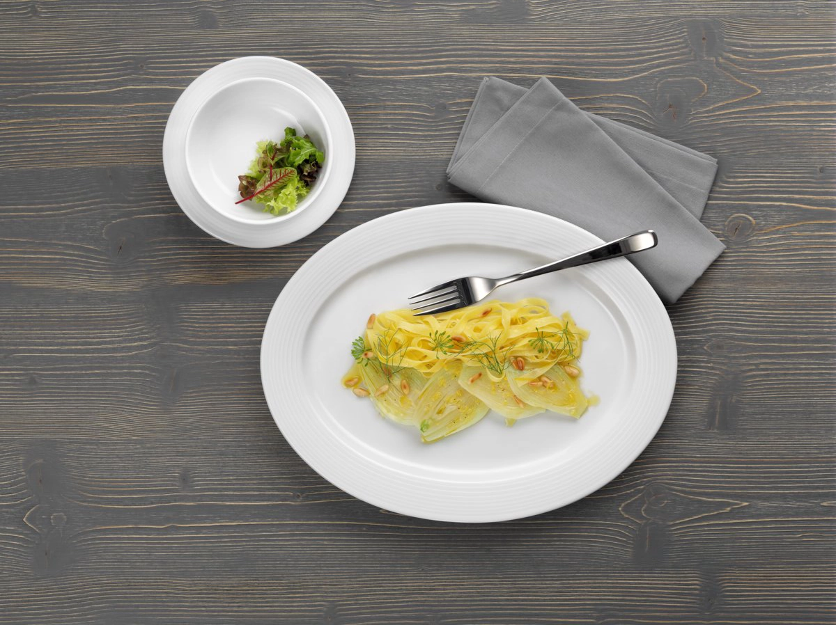 Pasta, Spitzennudeln, Gelbe Nudeln, Rucola Salat, Garnitur