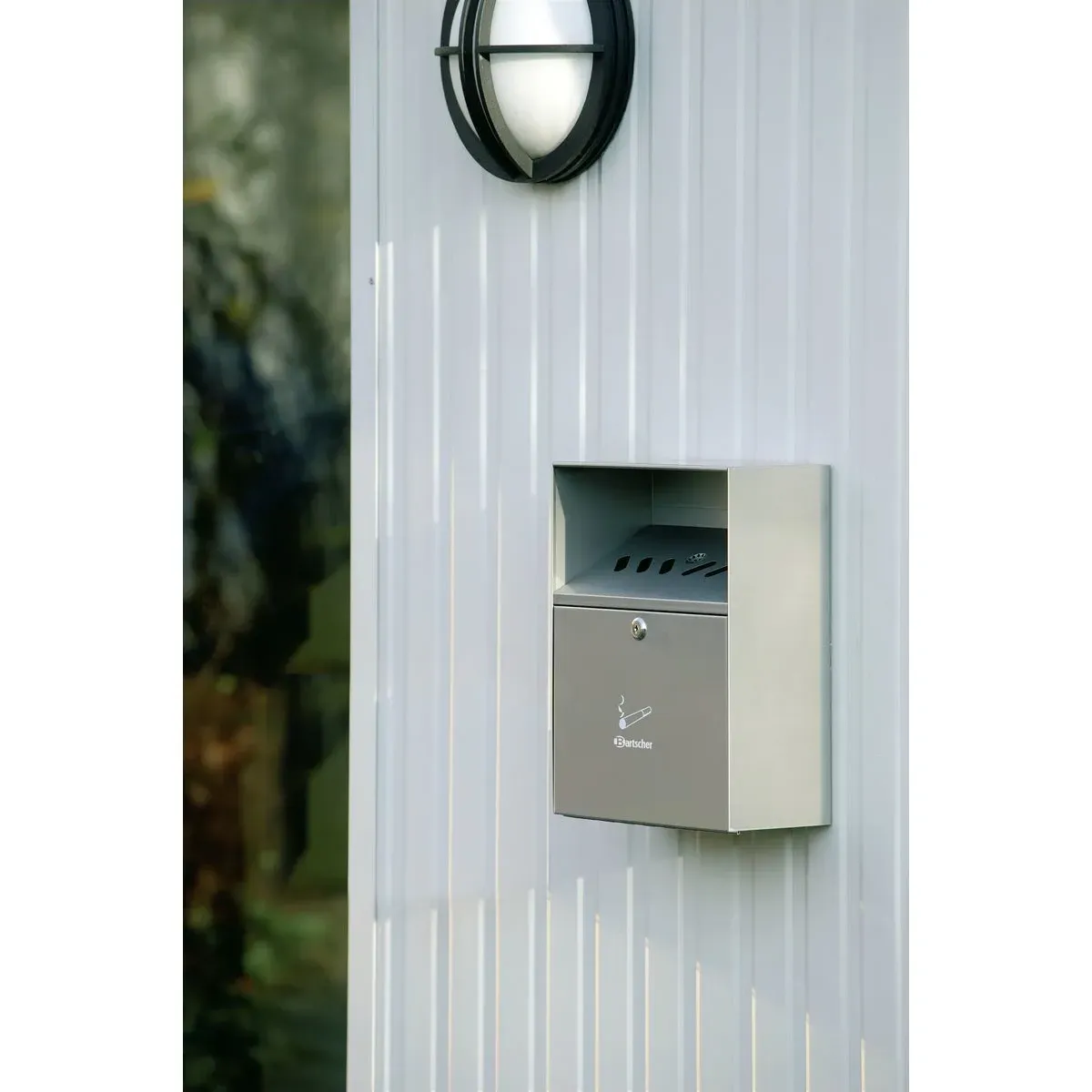Bartscher 860001 Wandascher Ansicht Komplett an der Wand, briefcase, briefkasten, wandmontage, silber, außenbereich