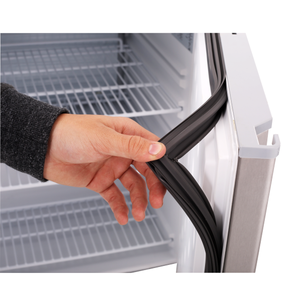  KBS 307415 Edelstahlkuehlschrank Ansicht 4  