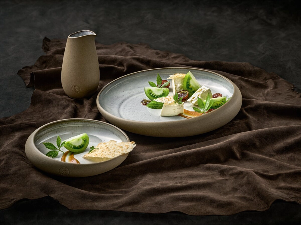  Playground EMBRACE 1  