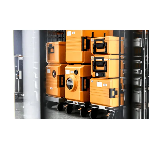 Rieber Thermoport orange mehrere aufeinander gestapelt